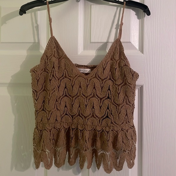 Crop top - Picture 1 of 2